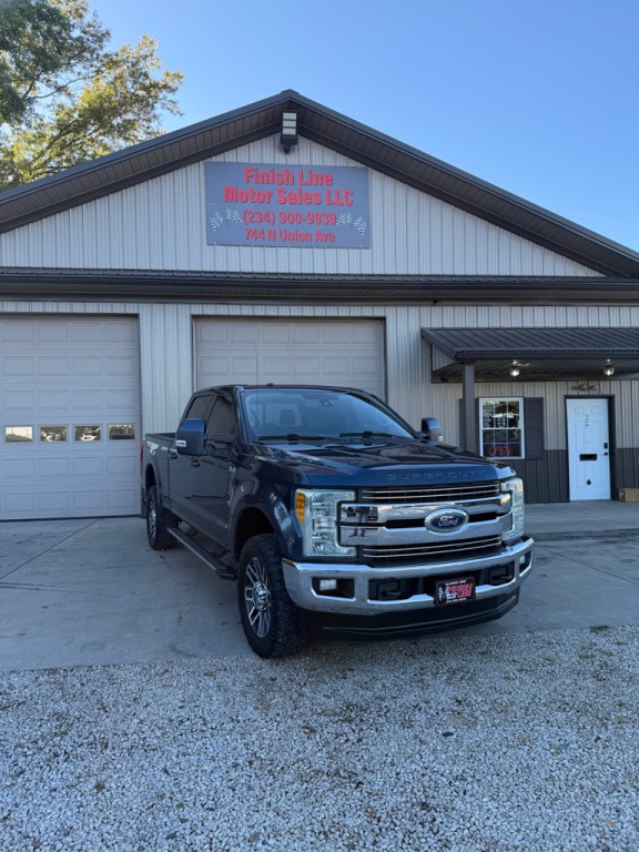 2017 Ford F-250 Image 1