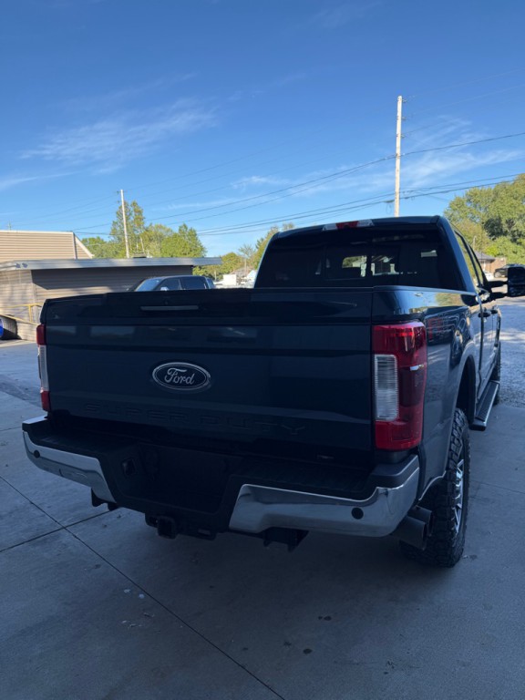 2017 Ford F-250 Image 4