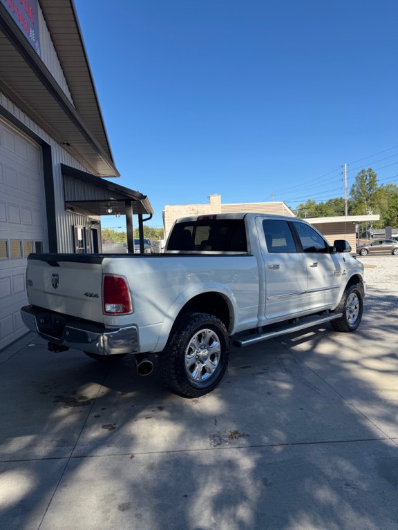 2016 RAM 2500 Image 3