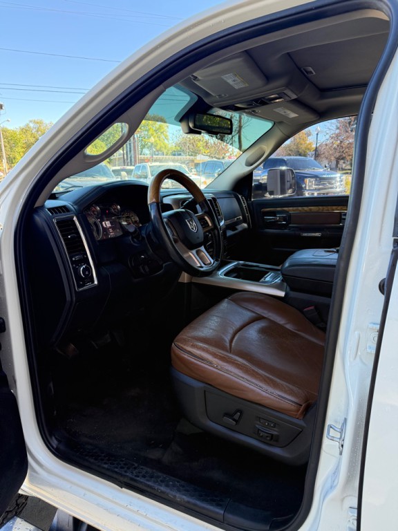 2016 RAM 2500 Image 9