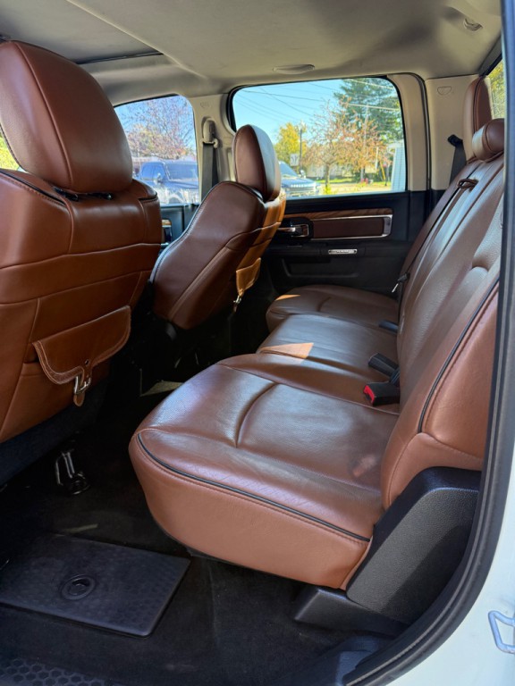 2016 RAM 2500 Image 11