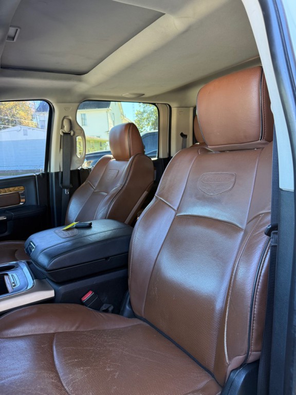 2016 RAM 2500 Image 13