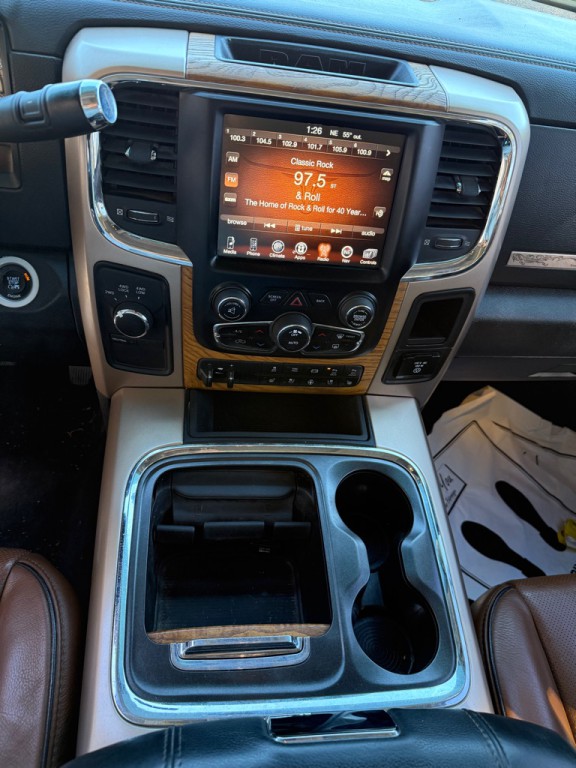 2016 RAM 2500 Image 15