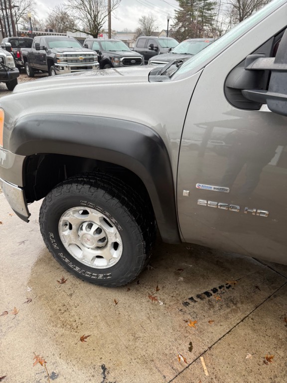 2008 GMC Sierra Image 9
