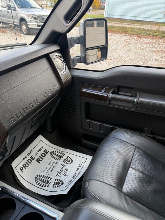 2015 Ford F-350 Image 16