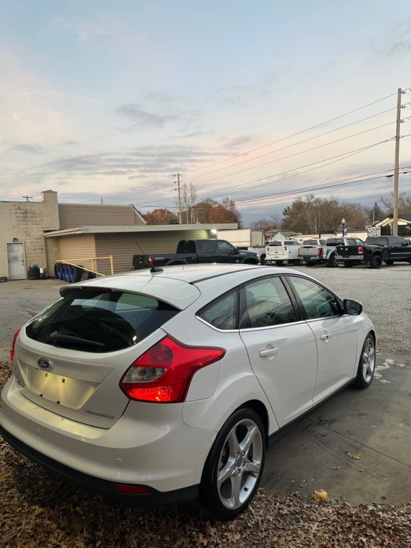 2012 Ford Focus Image 5