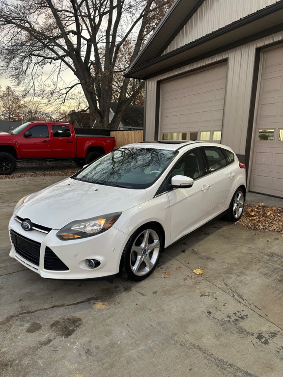 2012 Ford Focus Image 9