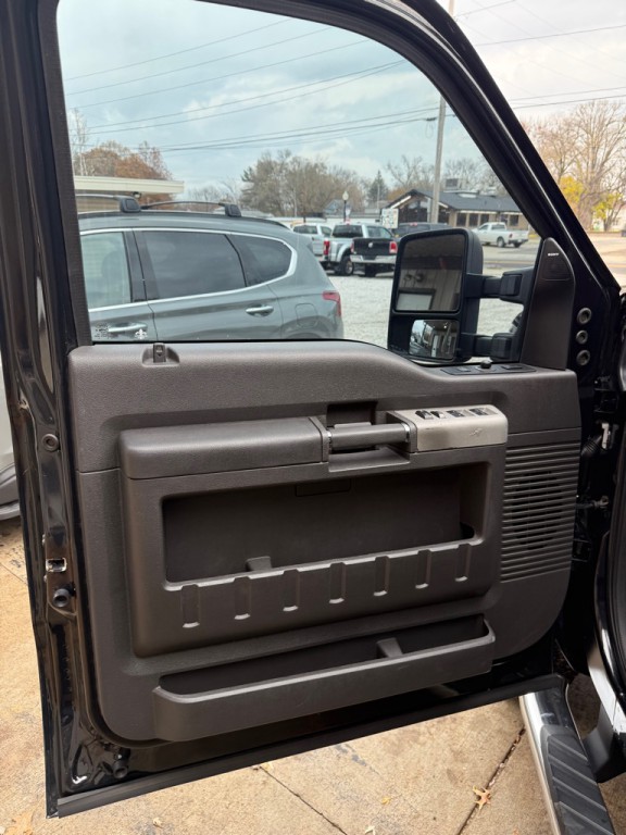 2014 Ford F-250 Image 11