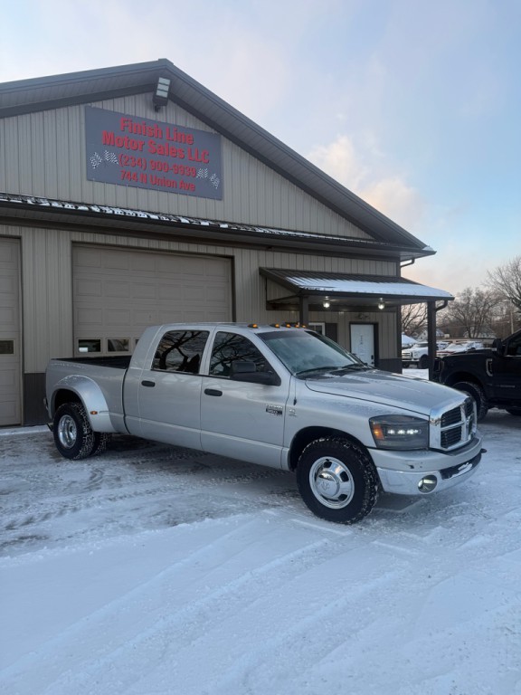 2007 Dodge Ram 3500 Image 2