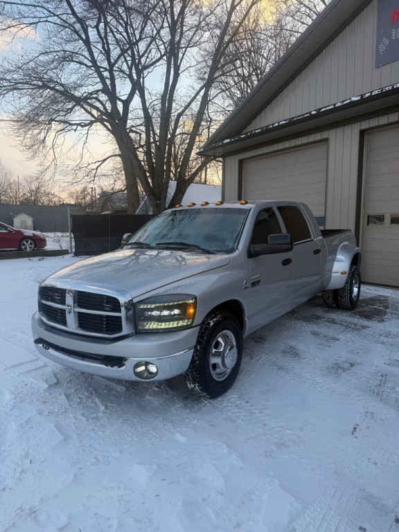 2007 Dodge Ram 3500 Image 7
