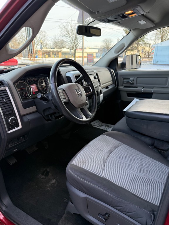 2010 Dodge Ram 2500 Image 9