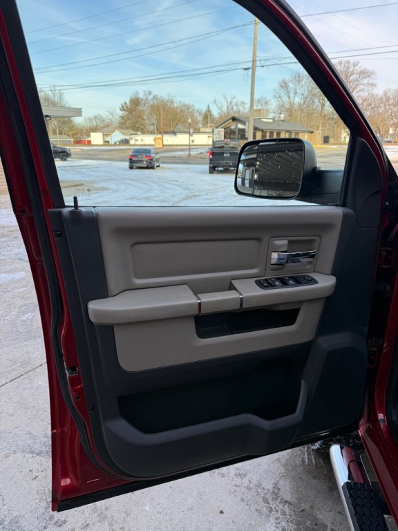 2010 Dodge Ram 2500 Image 10