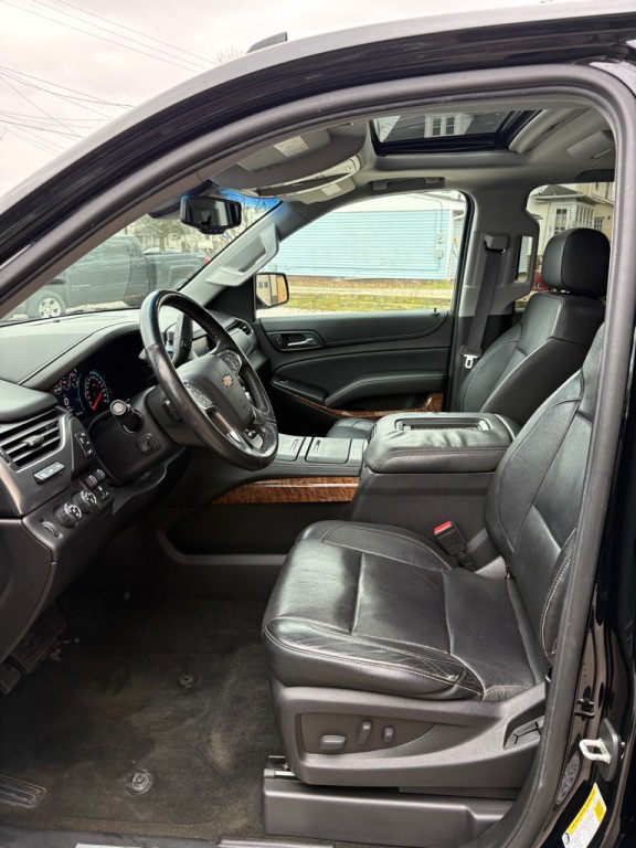 2016 Chevrolet Tahoe Image 10