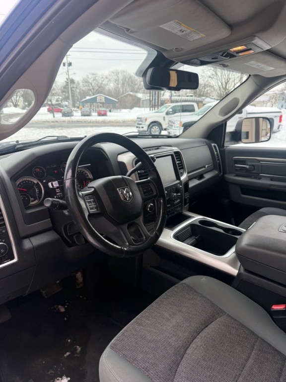 2017 RAM 2500 Image 12