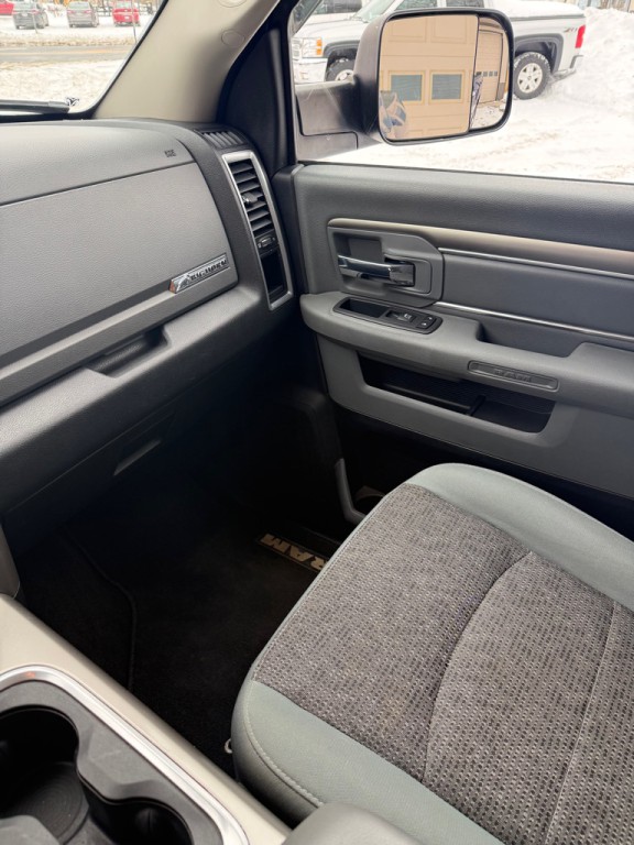 2017 RAM 2500 Image 18