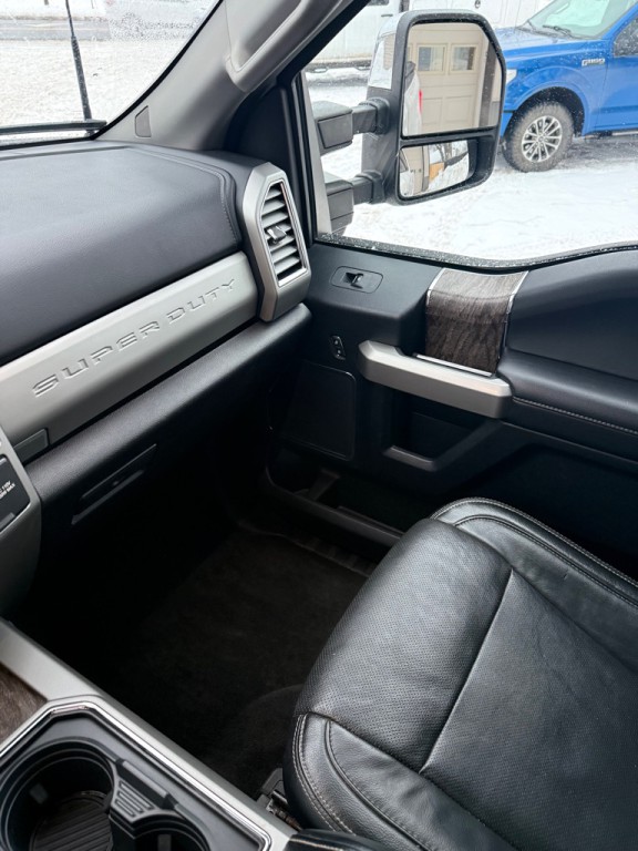 2017 Ford F-250 Image 15