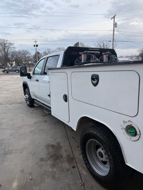2022 GMC Sierra Image 8
