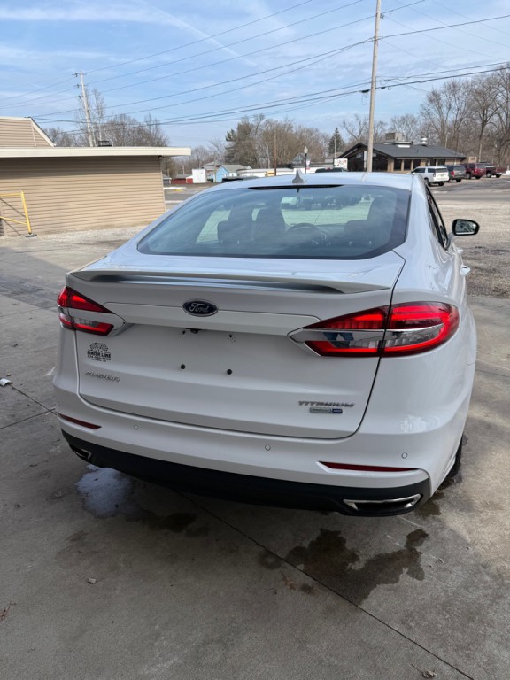 2020 Ford Fusion Image 5