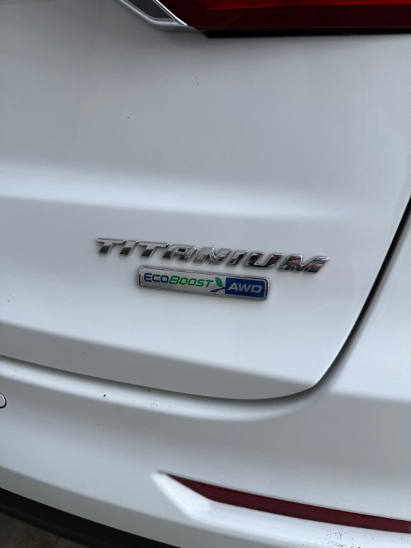 2020 Ford Fusion Image 6