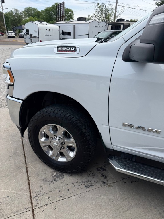 2023 RAM 2500 Image 8