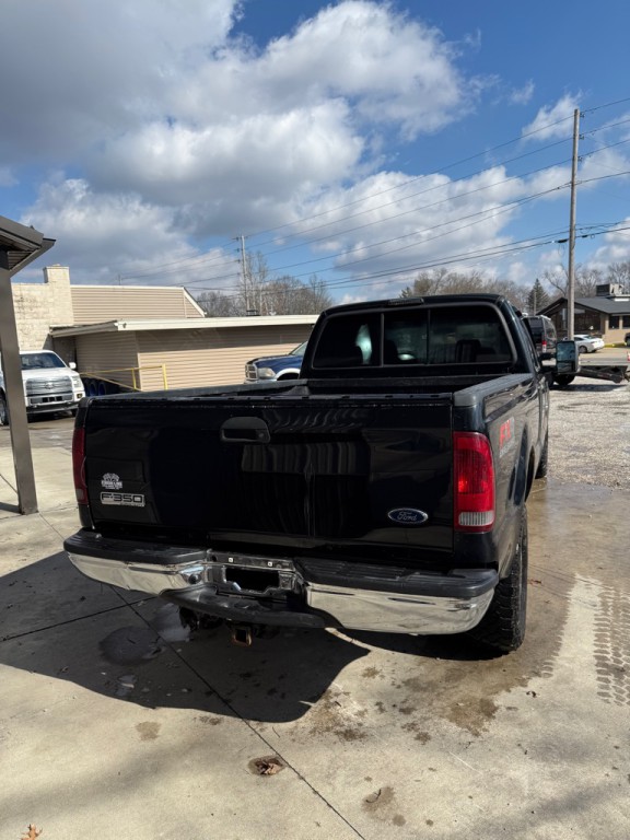 2004 Ford F-250 Image 4