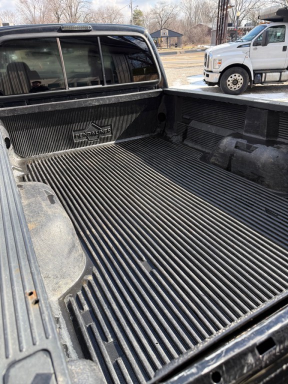 2004 Ford F-250 Image 5