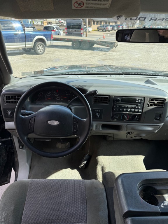 2004 Ford F-250 Image 12