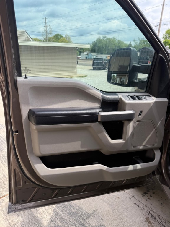 2017 Ford F-250 Image 10