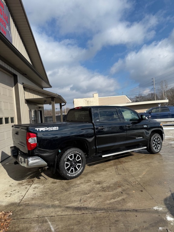 2018 Toyota Tundra Image 3