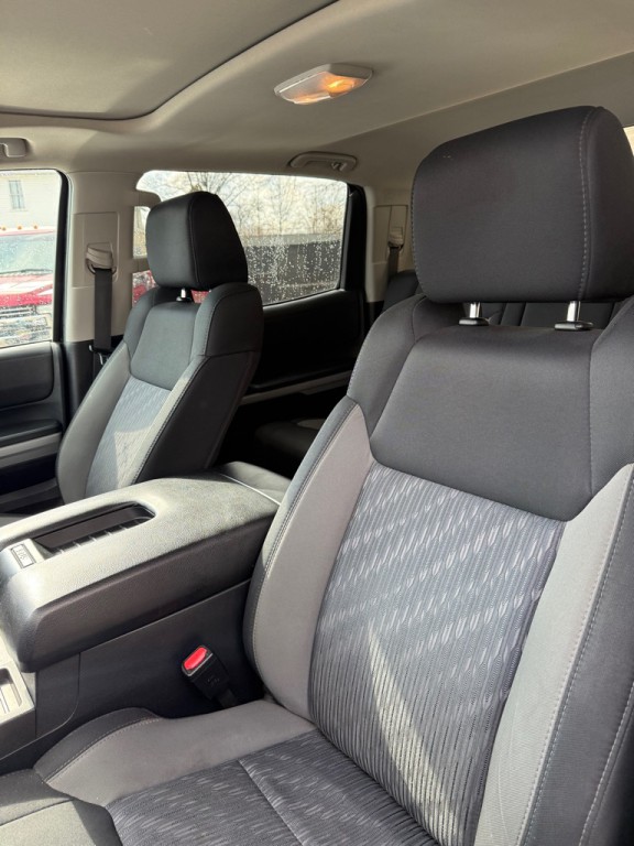 2018 Toyota Tundra Image 14