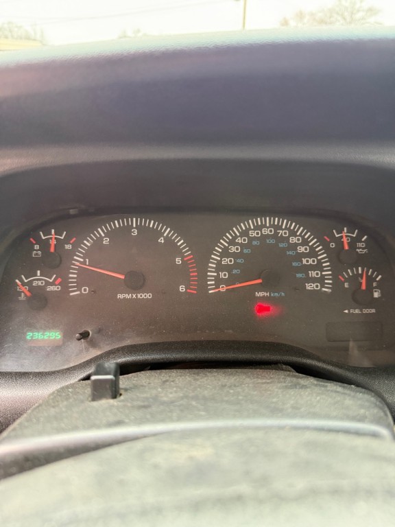 1998 Dodge Ram 3500 Image 6