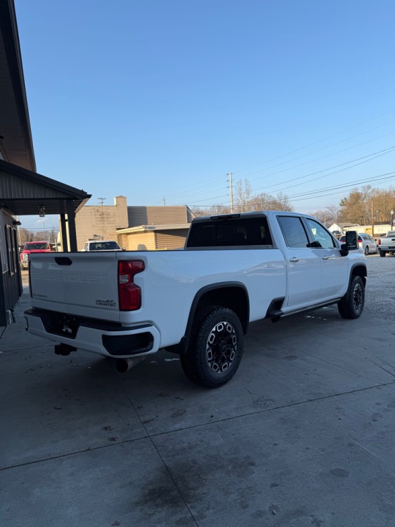 2022 Chevrolet Silverado 1500 Image 3