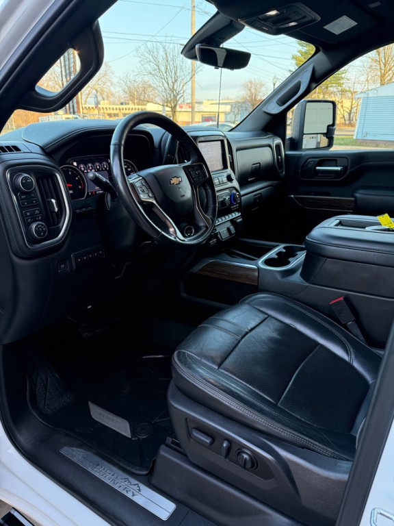 2022 Chevrolet Silverado 1500 Image 9