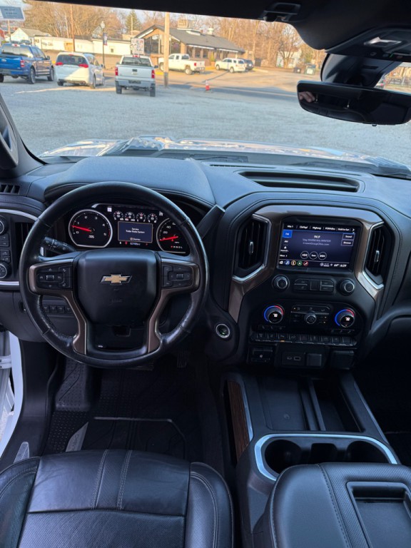 2022 Chevrolet Silverado 1500 Image 12