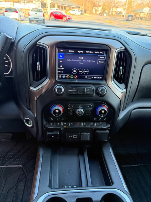 2022 Chevrolet Silverado 1500 Image 14
