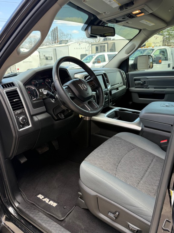 2018 RAM 2500 Image 9