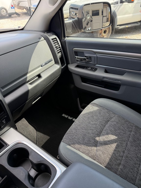 2018 RAM 2500 Image 17