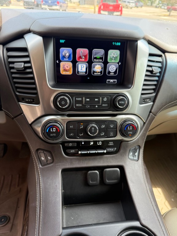 2016 Chevrolet Tahoe Image 14