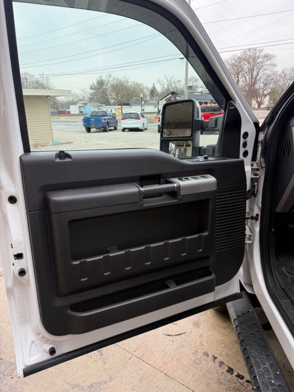 2016 Ford F-350 Image 10