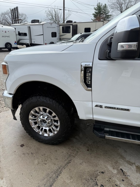 2021 Ford F-250 Image 9