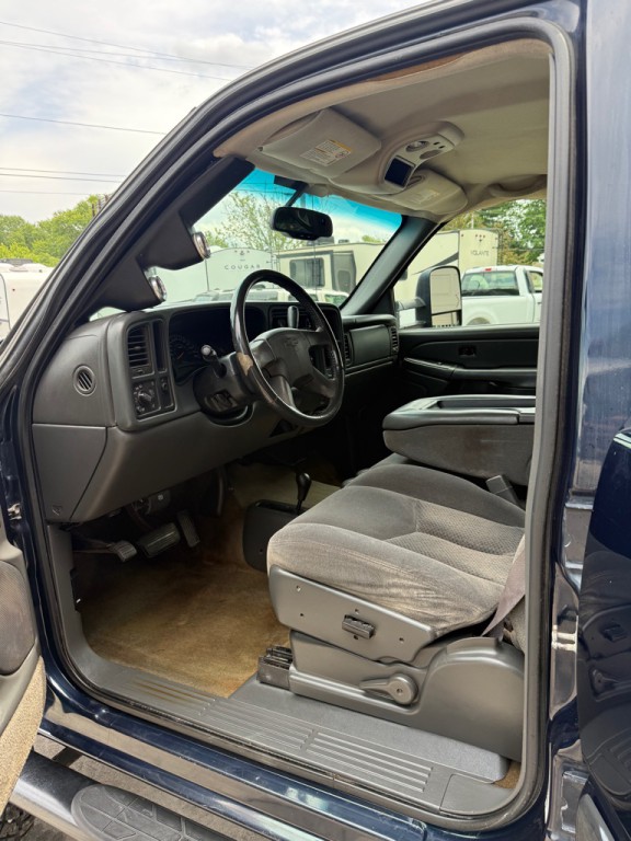 2005 Chevrolet Silverado 1500 Image 8