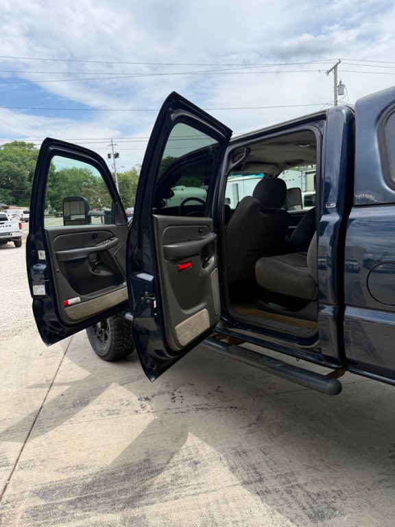 2005 Chevrolet Silverado 1500 Image 10