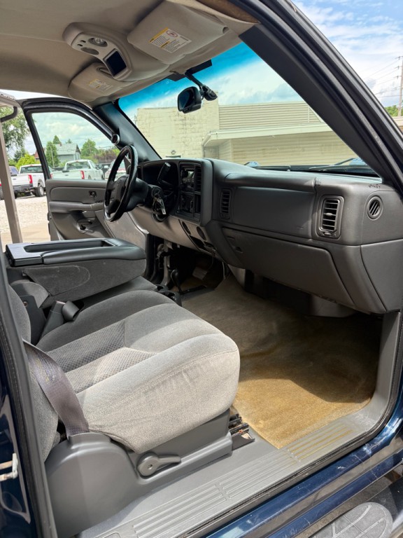 2005 Chevrolet Silverado 1500 Image 11