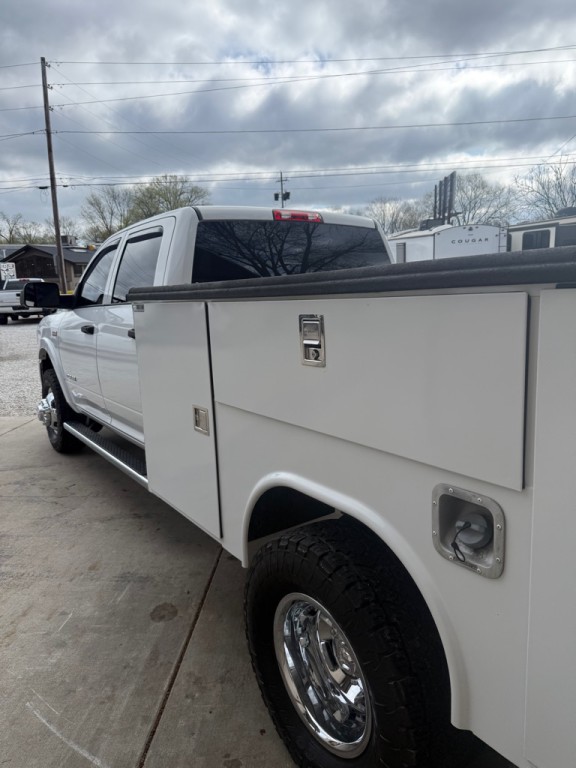 2021 RAM 3500 Image 4