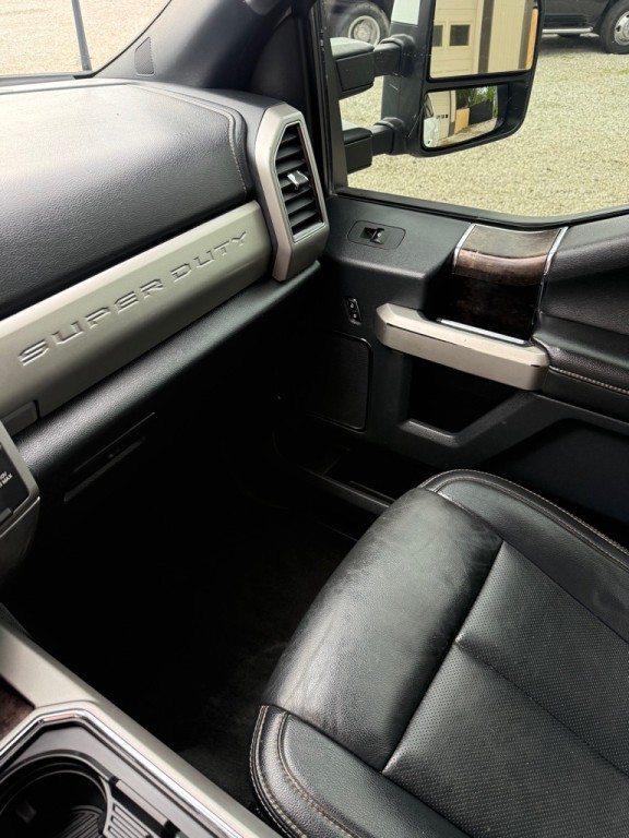 2022 Ford F-350 Image 16