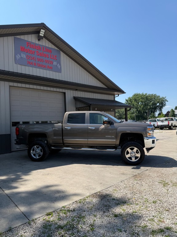 2015 Chevrolet Silverado 1500 Image 3