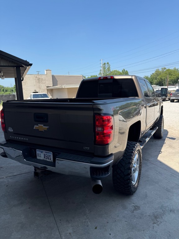 2015 Chevrolet Silverado 1500 Image 4