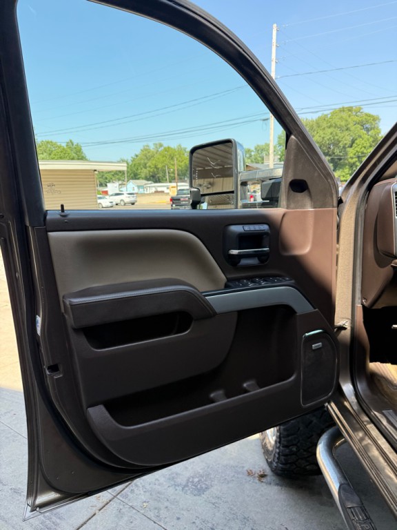 2015 Chevrolet Silverado 1500 Image 12