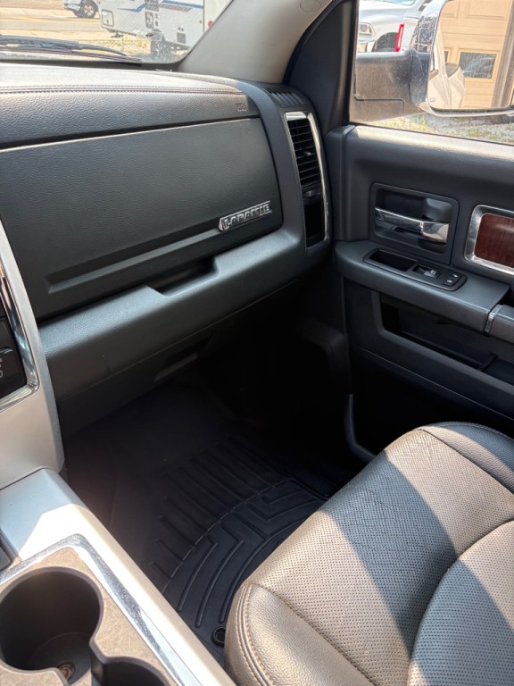 2012 Dodge Ram 3500 Image 12