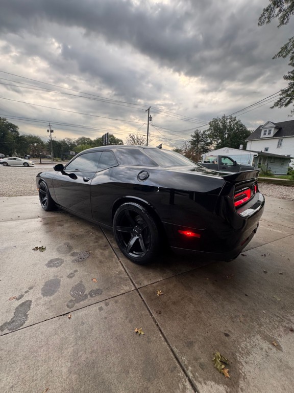2018 Dodge Challenger Image 5